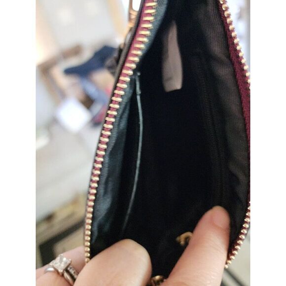 Cleveland Cavaliers Black Wristlet Wallet By FISLL - Picture 4 of 4